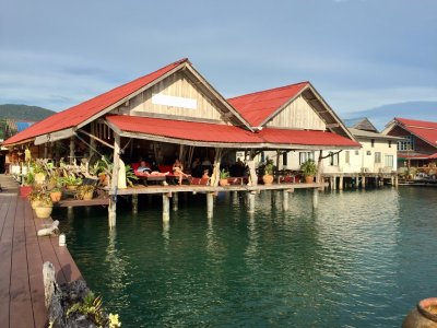 Buddha View Restaurant Koh Chang Thailand 400x300 Buddha View Restaurant Koh Chang Thailand.jpg